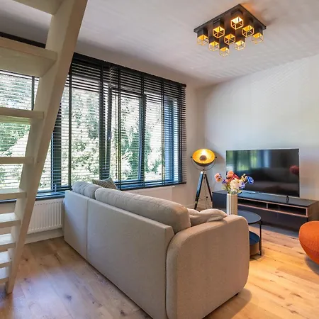 別荘 Beautiful And Spacious Renovated For 10 *